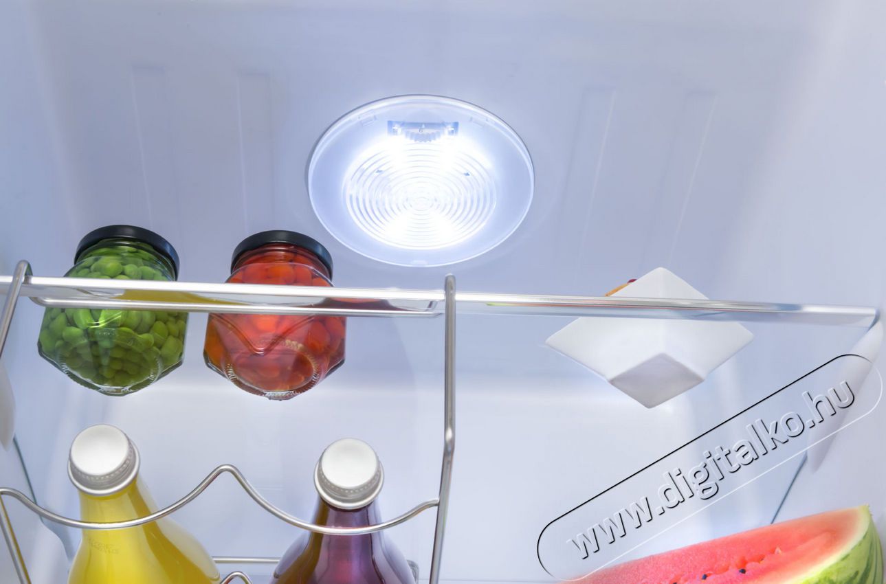 Amica FK2965.3LAA retro alulfagyaszt&oacute;s hűtőszekr&eacute;ny Konyhai term&eacute;kek - Hűtő, fagyaszt&oacute; (szabadon&aacute;ll&oacute;) - Alulfagyaszt&oacute;s kombin&aacute;lt hűtő - 345077
