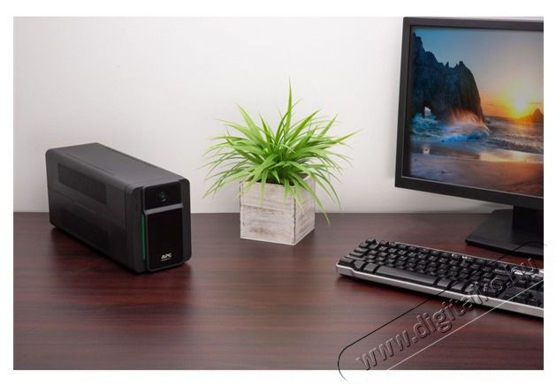 APC EASY UPS BVX 700VA line interactive schuko sz&uuml;netmentes t&aacute;pegys&eacute;g Iroda &eacute;s sz&aacute;m&iacute;t&aacute;stechnika - Egy&eacute;b sz&aacute;m&iacute;t&aacute;stechnikai term&eacute;k - 456064