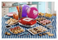 Ariete Party Time Sandwiches & Cookies 1972, piros Konyhai term&eacute;kek - Konyhai kisg&eacute;p (s&uuml;t&eacute;s / főz&eacute;s / hűt&eacute;s / &eacute;telk&eacute;sz&iacute;t&eacute;s) - Melegszendvics / gofri s&uuml;tő - 523823