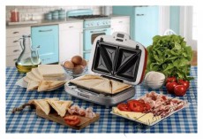 Ariete Party Time Sandwiches & Cookies 1972, piros Konyhai term&eacute;kek - Konyhai kisg&eacute;p (s&uuml;t&eacute;s / főz&eacute;s / hűt&eacute;s / &eacute;telk&eacute;sz&iacute;t&eacute;s) - Melegszendvics / gofri s&uuml;tő - 523823