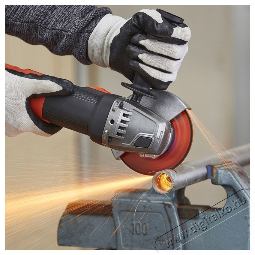 Black&Decker BEG210-QS sarokcsiszol&oacute; H&aacute;ztart&aacute;s / Otthon / K&uuml;lt&eacute;r - Szersz&aacute;m - Csiszol&oacute; g&eacute;p - 373870