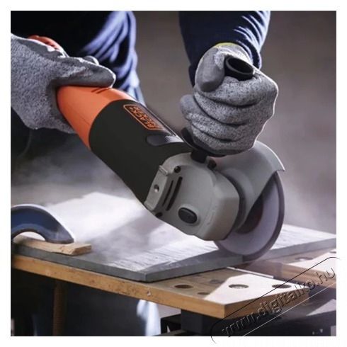 Black and Decker KG1202-QS SAROKCSISZOL&Oacute; KOFFERBEN 1200W H&aacute;ztart&aacute;s / Otthon / K&uuml;lt&eacute;r - Szersz&aacute;m - Csiszol&oacute; g&eacute;p - 486744