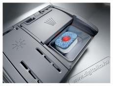 Bosch SPV4HMX10E Serie 4 Teljesen integr&aacute;lhat&oacute; mosogat&oacute;g&eacute;p, 10 ter&iacute;t&eacute;k, 44.8 cm, VarioDrawe, MachineCare, E energiaoszt&aacute;ly, Feh&eacute;r  Konyhai term&eacute;kek - Mosogat&oacute;g&eacute;p - Norm&aacute;l (60cm) szabadon&aacute;ll&oacute; mosogat&oacute;g&eacute;p - 492730