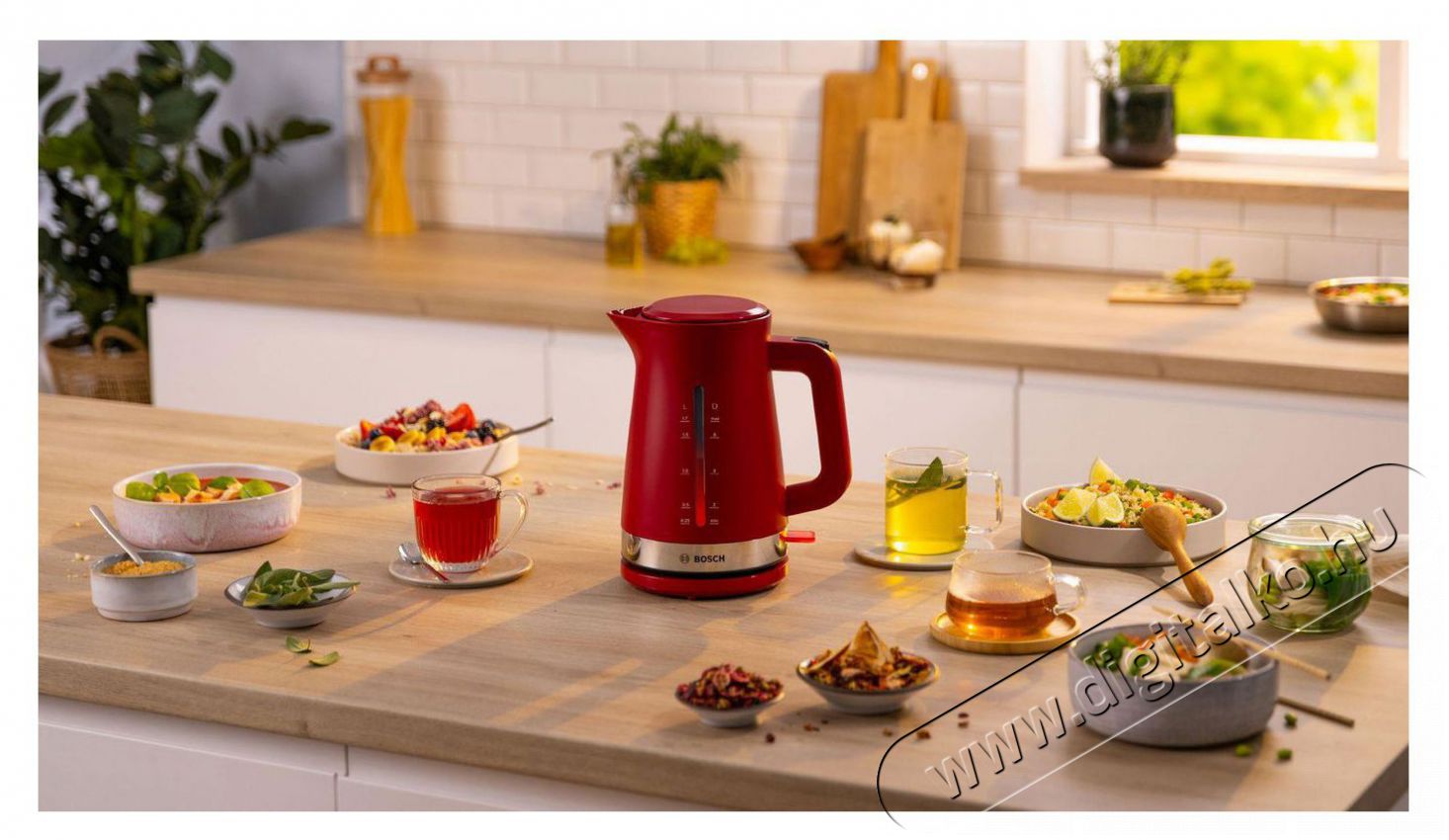 Bosch TWK4M224 MyMoments Konyhai term&eacute;kek - V&iacute;zforral&oacute; / teafőző - 512941