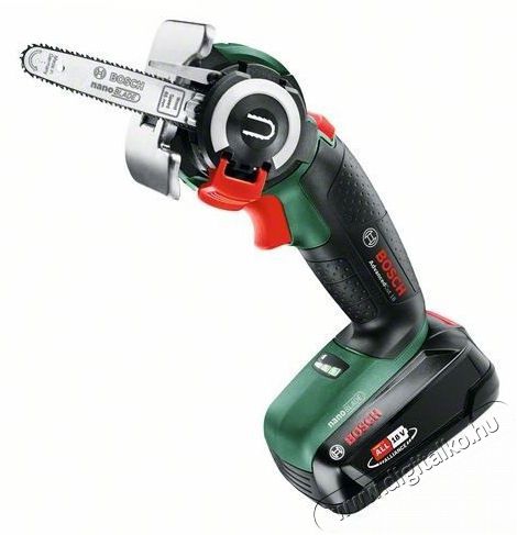 Bosch AKU AdvancedCut 18V (1x2,5 Ah) 0.603.3D5.101 egykezes l&aacute;ncfűr&eacute;sz H&aacute;ztart&aacute;s / Otthon / K&uuml;lt&eacute;r - K&uuml;lt&eacute;r / kerti term&eacute;k / grill - L&aacute;ncfűr&eacute;sz - 518541