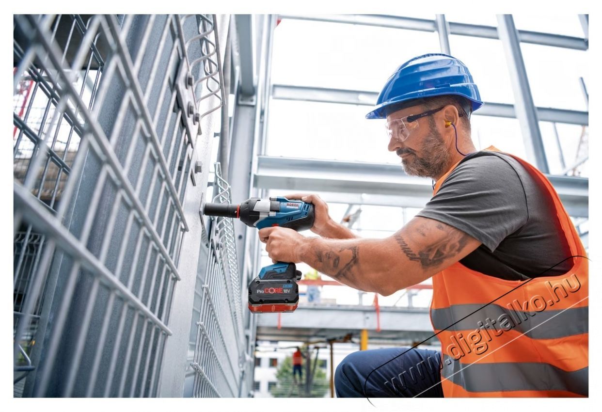 Bosch Professional GDS 18V-1000 Akkus &uuml;tvecsavaroz&oacute;, 18 V, 1750 RPM, 1000 Nm, 2600 &uuml;t&eacute;s/perc, 2 akkumul&aacute;tor + t&ouml;ltő, T&aacute;rol&oacute;doboz H&aacute;ztart&aacute;s / Otthon / K&uuml;lt&eacute;r - Szersz&aacute;m - Egy&eacute;b szersz&aacute;m - 534953