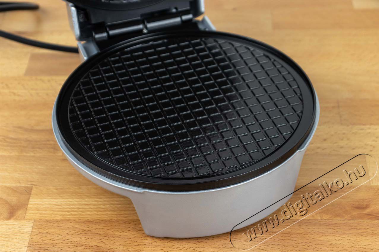 Clatronic HA 3494 ostyas&uuml;tő Konyhai term&eacute;kek - Konyhai kisg&eacute;p (s&uuml;t&eacute;s / főz&eacute;s / hűt&eacute;s / &eacute;telk&eacute;sz&iacute;t&eacute;s) - S&uuml;tem&eacute;ny / palacsinta k&eacute;sz&iacute;tő g&eacute;p - 322249