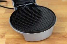 Clatronic HA 3494 ostyas&uuml;tő Konyhai term&eacute;kek - Konyhai kisg&eacute;p (s&uuml;t&eacute;s / főz&eacute;s / hűt&eacute;s / &eacute;telk&eacute;sz&iacute;t&eacute;s) - S&uuml;tem&eacute;ny / palacsinta k&eacute;sz&iacute;tő g&eacute;p - 322249