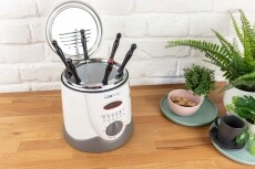 Clatronic FFR 2916 olajs&uuml;tő/fondue k&eacute;sz&iacute;tő Konyhai term&eacute;kek - Konyhai kisg&eacute;p (s&uuml;t&eacute;s / főz&eacute;s / hűt&eacute;s / &eacute;telk&eacute;sz&iacute;t&eacute;s) - Konyhai k&uuml;l&ouml;nlegess&eacute;g - 347880