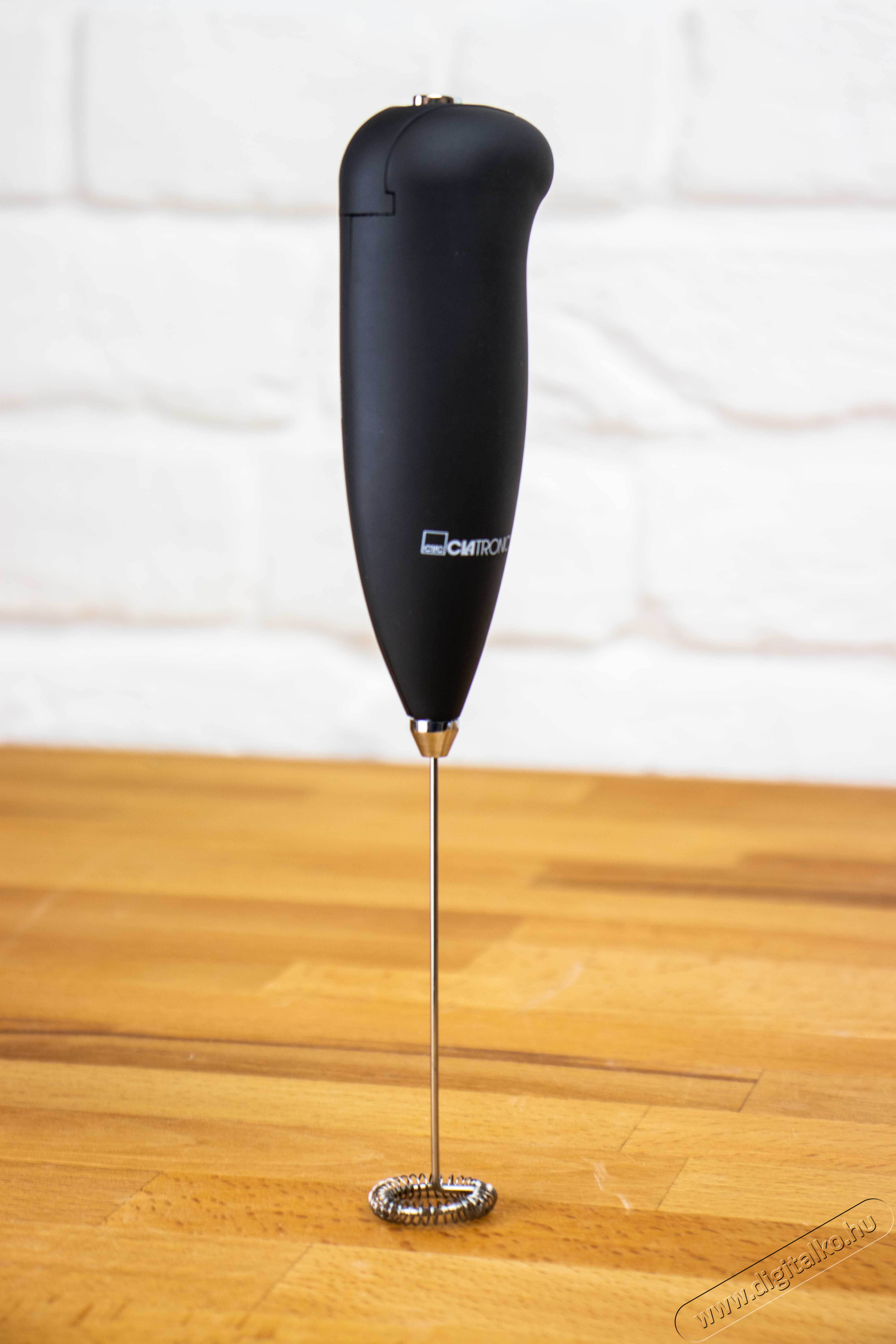 Clatronic MS3089 tejhabos&iacute;t&oacute; - fekete Konyhai term&eacute;kek - K&aacute;v&eacute;főző / k&aacute;v&eacute;&ouml;rlő / kieg&eacute;sz&iacute;tő - Tejhabos&iacute;t&oacute; - 322190