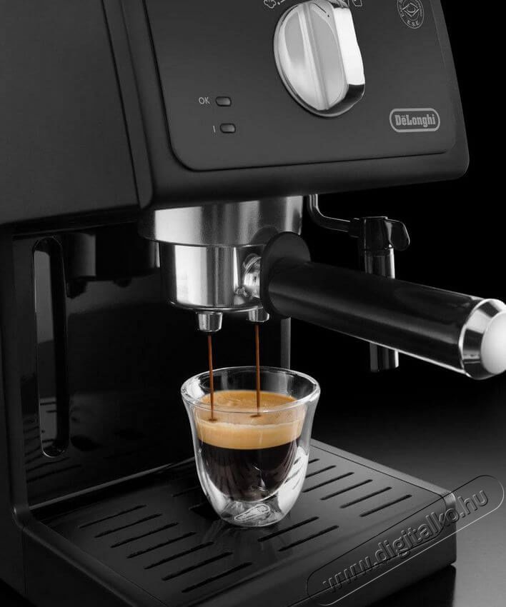 Delonghi ECP31.21 eszpressz&oacute; k&aacute;v&eacute;főző - fekete Konyhai term&eacute;kek - K&aacute;v&eacute;főző / k&aacute;v&eacute;&ouml;rlő / kieg&eacute;sz&iacute;tő - Pressz&oacute; k&aacute;v&eacute;főző - 346964