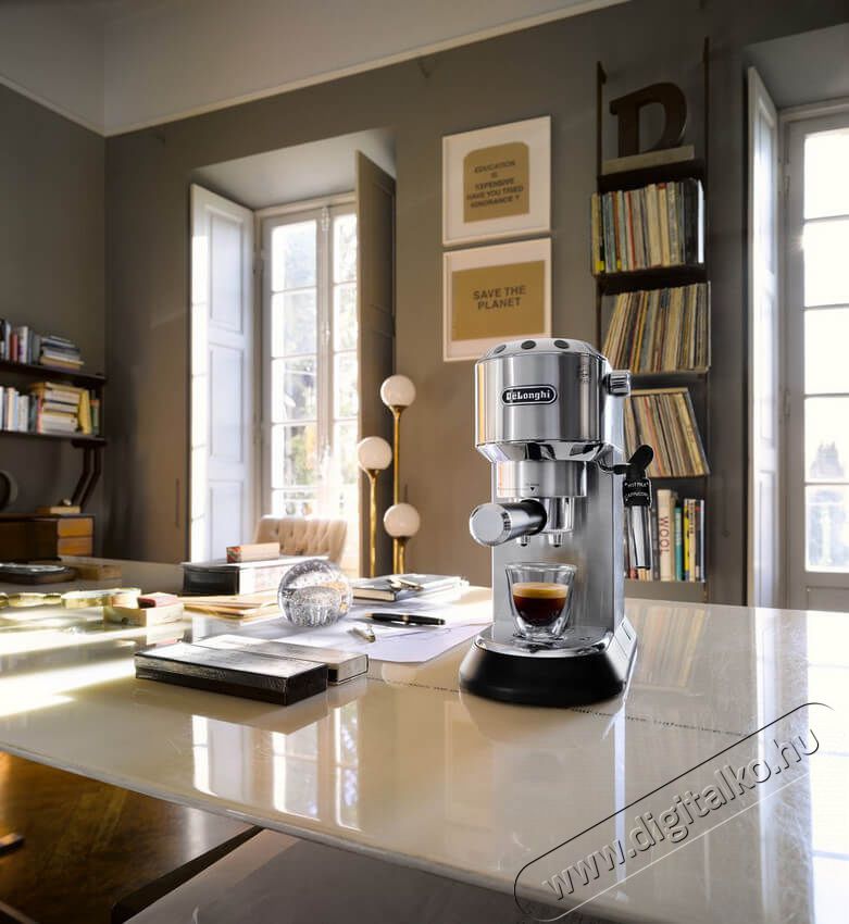 Delonghi EC 685.M Dedica Style k&aacute;v&eacute;főző Konyhai term&eacute;kek - K&aacute;v&eacute;főző / k&aacute;v&eacute;&ouml;rlő / kieg&eacute;sz&iacute;tő - Pressz&oacute; k&aacute;v&eacute;főző - 322278