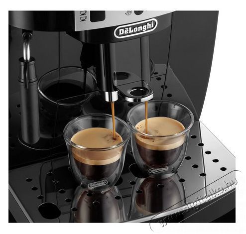 Delonghi ECAM22.112.B automata k&aacute;v&eacute;főző Konyhai term&eacute;kek - K&aacute;v&eacute;főző / k&aacute;v&eacute;&ouml;rlő / kieg&eacute;sz&iacute;tő - Automata k&aacute;v&eacute;főző - 380564