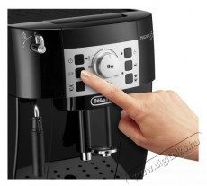Delonghi ECAM22.112.B automata k&aacute;v&eacute;főző Konyhai term&eacute;kek - K&aacute;v&eacute;főző / k&aacute;v&eacute;&ouml;rlő / kieg&eacute;sz&iacute;tő - Automata k&aacute;v&eacute;főző - 380564