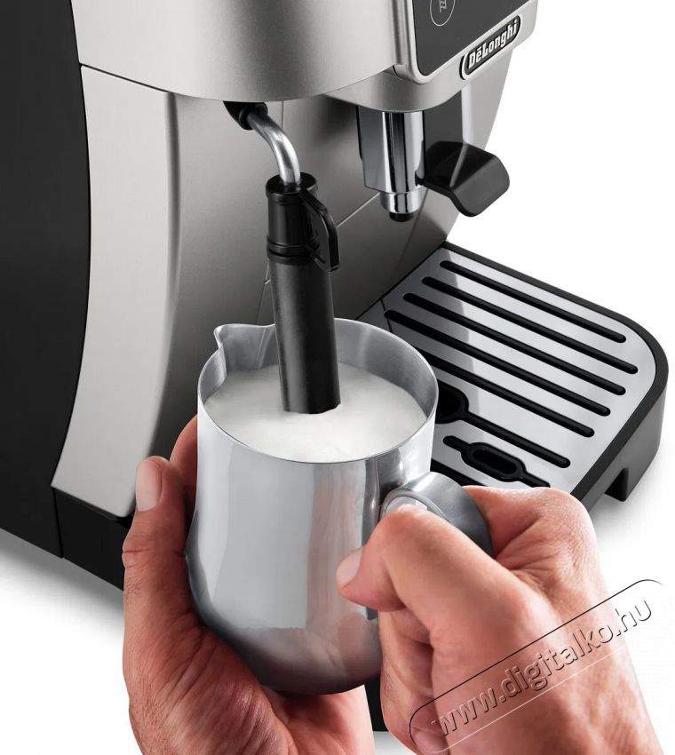 Delonghi Magnifica Start ECAM 220.30.SB &Uacute;jdons&aacute;gok - &Uacute;j term&eacute;kek - 512657