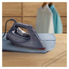 Electrolux E6SI1-4MN Gőz&ouml;lős vasal&oacute; H&aacute;ztart&aacute;s / Otthon / K&uuml;lt&eacute;r - Vasal&oacute; - Vasal&oacute; - 378062