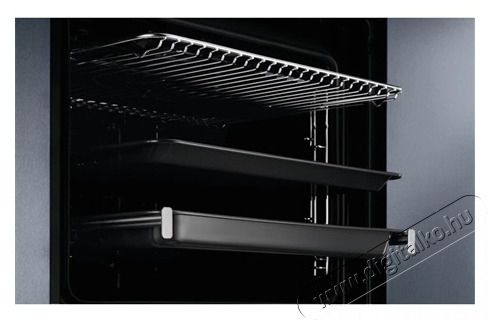 Electrolux EOF3H50BK be&eacute;p&iacute;thető s&uuml;tő Konyhai term&eacute;kek - S&uuml;tő-főzőlap, tűzhely (be&eacute;p&iacute;thető) - S&uuml;tő (be&eacute;p&iacute;thető) - 383521