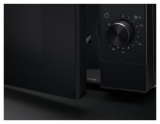 Electrolux EMZ421MMK fekete mikrohull&aacute;m&uacute; s&uuml;tő Konyhai term&eacute;kek - Mikrohull&aacute;m&uacute; s&uuml;tő - Mikrohull&aacute;m&uacute; s&uuml;tő (szabadon&aacute;ll&oacute;) - 384345