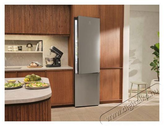 Electrolux ENT7MD36X 700 GreenZone+ Konyhai term&eacute;kek - Hűtő, fagyaszt&oacute; (szabadon&aacute;ll&oacute;) - Alulfagyaszt&oacute;s kombin&aacute;lt hűtő - 509540