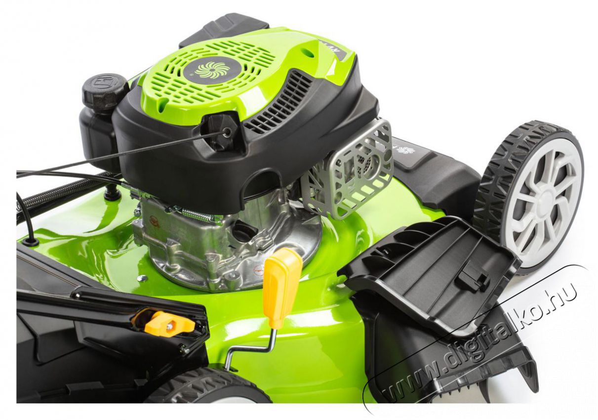 Fieldmann FZR 5316-170B Benzines fűny&iacute;r&oacute; H&aacute;ztart&aacute;s / Otthon / K&uuml;lt&eacute;r - K&uuml;lt&eacute;r / kerti term&eacute;k / grill - Fűny&iacute;r&oacute; / gyeplaz&iacute;t&oacute; - 495106