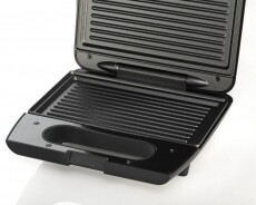Gorenje SM701GCB szendvicss&uuml;tő Konyhai term&eacute;kek - Konyhai kisg&eacute;p (s&uuml;t&eacute;s / főz&eacute;s / hűt&eacute;s / &eacute;telk&eacute;sz&iacute;t&eacute;s) - Melegszendvics / gofri s&uuml;tő - 362225