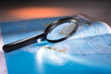 Hama 5445 nagy&iacute;t&oacute; Basic 90 LED vil&aacute;g&iacute;t&aacute;ssal T&aacute;vcs&ouml;vek / Optika - Nagy&iacute;t&oacute; - K&eacute;zi nagy&iacute;t&oacute; - 365636