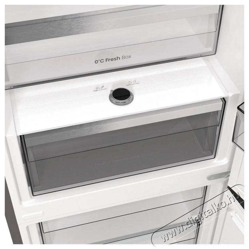 Hisense RB5P410SACC Szabadon&aacute;ll&oacute; alulfagyaszt&oacute;s kombin&aacute;lt hűtő Konyhai term&eacute;kek - Hűtő, fagyaszt&oacute; (szabadon&aacute;ll&oacute;) - Alulfagyaszt&oacute;s kombin&aacute;lt hűtő - 527306