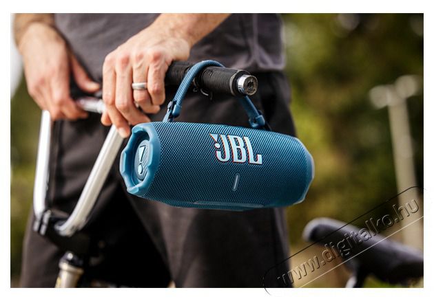 JBL Charge 6 k&eacute;k Bluetooth hangsz&oacute;r&oacute; Audio-Video / Hifi / Multim&eacute;dia - Hordozhat&oacute;, vezet&eacute;k n&eacute;lk&uuml;li / bluetooth hangsug&aacute;rz&oacute; - Hordozhat&oacute;, vezet&eacute;k n&eacute;lk&uuml;li / bluetooth hangsug&aacute;rz&oacute; - 516282