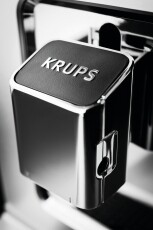 Krups EA891C10 Evidence automata k&aacute;v&eacute;főző Konyhai term&eacute;kek - K&aacute;v&eacute;főző / k&aacute;v&eacute;&ouml;rlő / kieg&eacute;sz&iacute;tő - Automata k&aacute;v&eacute;főző - 350598