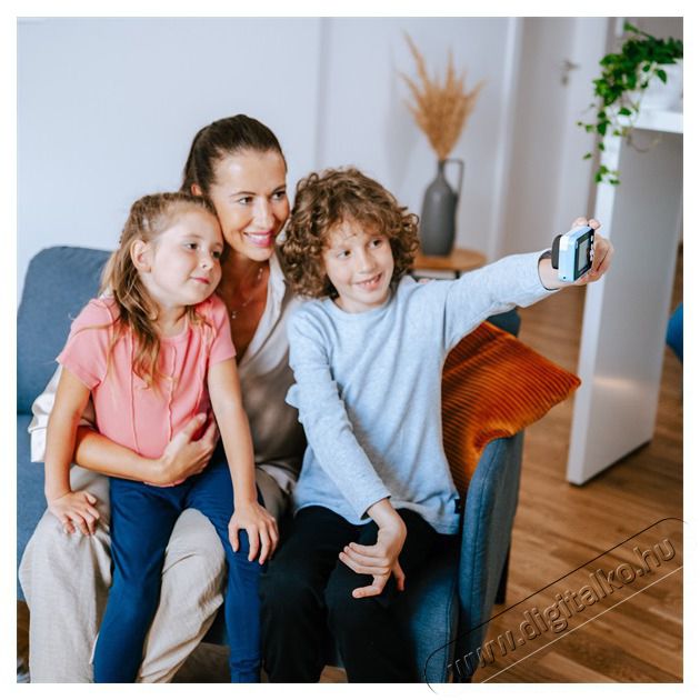 LAMAX PixelKid1 Pink Full HD 8MP r&oacute;zsazs&iacute;n gyerek f&eacute;nyk&eacute;pezőg&eacute;p &eacute;s kamera F&eacute;nyk&eacute;pezőg&eacute;p / kamera - Kompakt f&eacute;nyk&eacute;pezőg&eacute;p - Gyerek f&eacute;nyk&eacute;pezőg&eacute;p - 508785