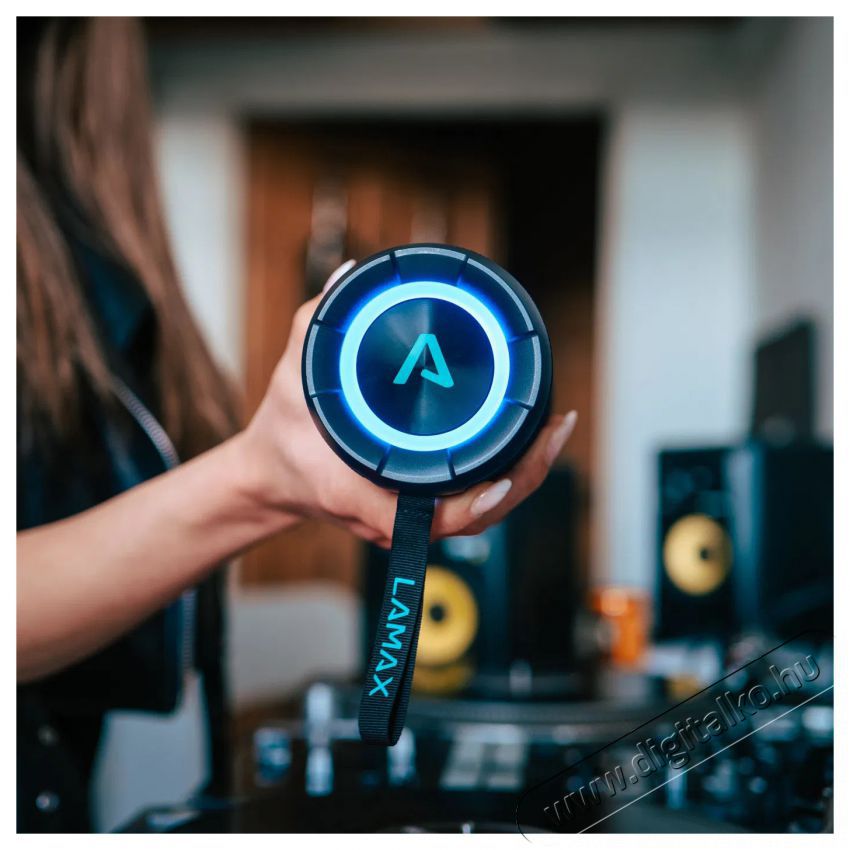 LAMAX SoundJam1 Audio-Video / Hifi / Multim&eacute;dia - Hordozhat&oacute;, vezet&eacute;k n&eacute;lk&uuml;li / bluetooth hangsug&aacute;rz&oacute; - Hordozhat&oacute;, vezet&eacute;k n&eacute;lk&uuml;li / bluetooth hangsug&aacute;rz&oacute; - 522322