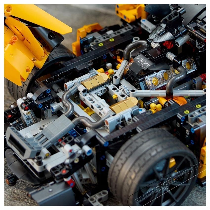 LEGO Technic - McLaren P1 (42172) H&aacute;ztart&aacute;s / Otthon / K&uuml;lt&eacute;r - J&aacute;t&eacute;k / Sport - Kreat&iacute;v / k&eacute;szs&eacute;gfejlesztő j&aacute;t&eacute;k - 537635