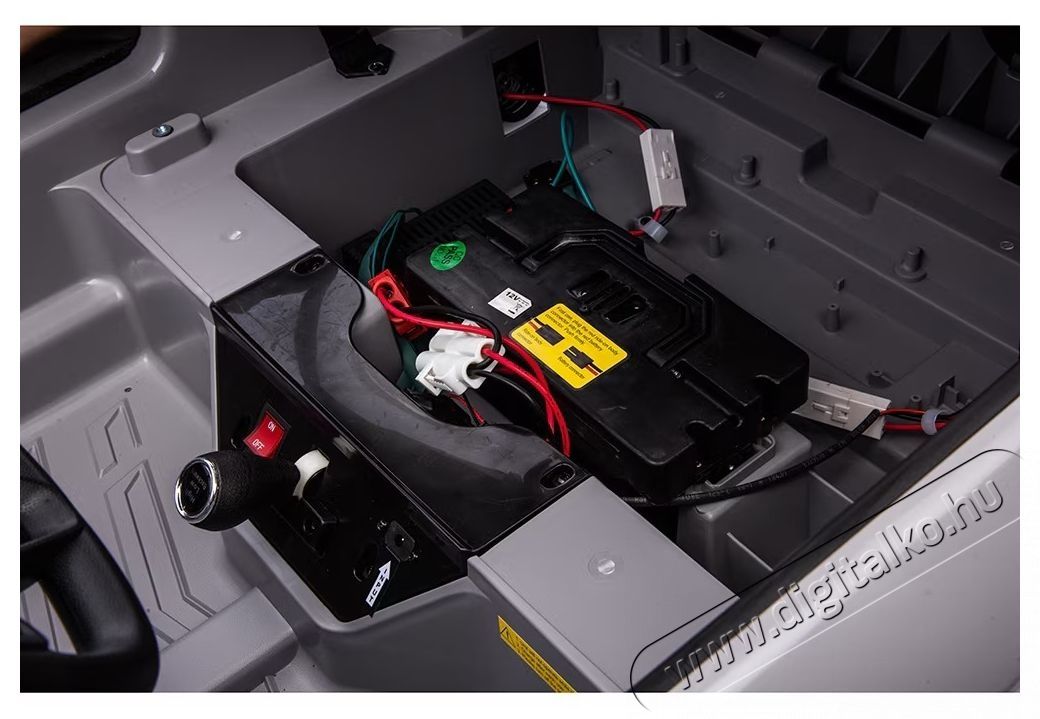 Mappy Road Runner elektromos aut&oacute;, sz&uuml;rke H&aacute;ztart&aacute;s / Otthon / K&uuml;lt&eacute;r - J&aacute;t&eacute;k / Sport - T&aacute;vir&aacute;ny&iacute;t&oacute;s aut&oacute; - 537115