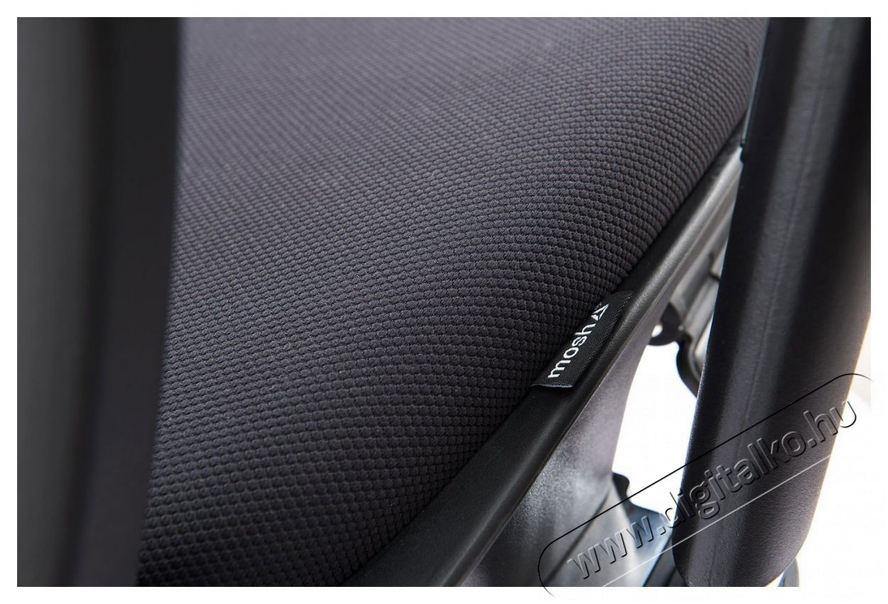 MOSH AIRFLOW-601 fekete Iroda &eacute;s sz&aacute;m&iacute;t&aacute;stechnika - Egy&eacute;b sz&aacute;m&iacute;t&aacute;stechnikai term&eacute;k - 518384