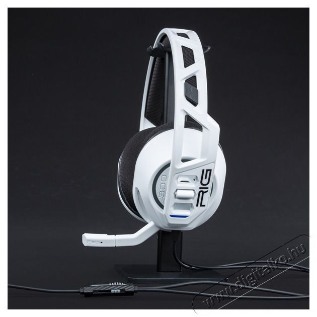NACON Plantronics RIG 300PRO HS PS5 feh&eacute;r gamer headset Audio-Video / Hifi / Multim&eacute;dia - F&uuml;l &eacute;s Fejhallgat&oacute;k - Fejhallgat&oacute; mikrofonnal / headset - 466673