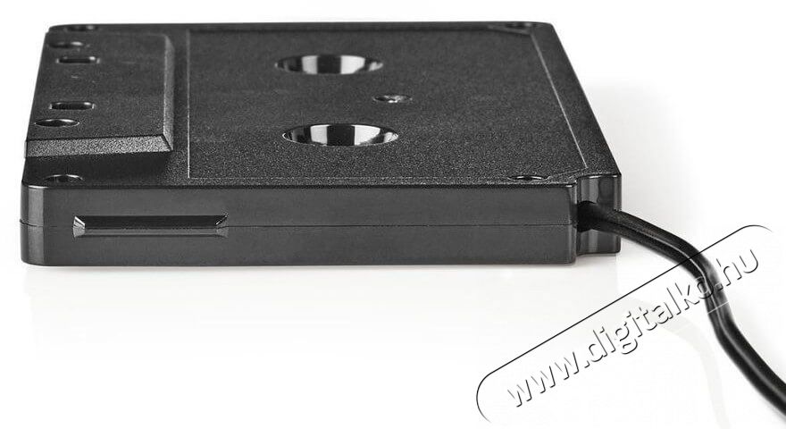 Nedis ACON2200BK Kazettaadapter aut&oacute;s magn&oacute;hoz Aut&oacute;hifi / Aut&oacute; felszerel&eacute;s - Aut&oacute; hangsug&aacute;rz&oacute; - Kieg&eacute;sz&iacute;tő - 366395