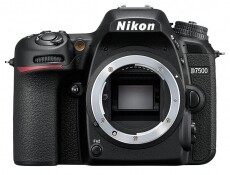 Nikon D7500 v&aacute;z F&eacute;nyk&eacute;pezőg&eacute;p / kamera - DSLR t&uuml;k&ouml;rreflexes f&eacute;nyk&eacute;pezőg&eacute;p - 344666