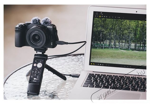 Nikon Z30 + 16-50 DX + 50-250 DX szett f&eacute;nyk&eacute;pezőg&eacute;p F&eacute;nyk&eacute;pezőg&eacute;p / kamera - DSLR t&uuml;k&ouml;rreflexes f&eacute;nyk&eacute;pezőg&eacute;p - 442652