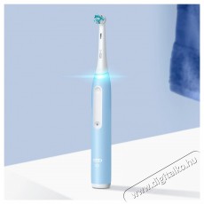 Oral-B iO3 elektromos fogkefe Ice Blue Sz&eacute;ps&eacute;g&aacute;pol&aacute;s / Eg&eacute;szs&eacute;g - Sz&aacute;j / fog &aacute;pol&aacute;s - Elektromos fogkefe - 493815