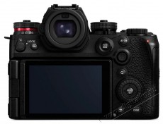 PANASONIC Lumix S1IIE v&aacute;z F&eacute;nyk&eacute;pezőg&eacute;p / kamera - MILC cser&eacute;lhető objekt&iacute;ves kompakt f&eacute;nyk&eacute;pezőg&eacute;p - 520066