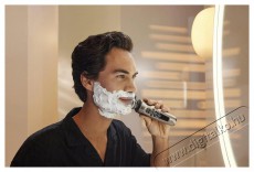 PHILIPS Series 9000 Prestige Wet & Dry SP9883/36 Sz&eacute;ps&eacute;g&aacute;pol&aacute;s / Eg&eacute;szs&eacute;g - Szőrtelen&iacute;tő / borotva - F&eacute;rfi borotva - 510617