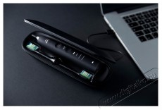 PHILIPS Sonicare 9000 DiamondClean &eacute;s Power Flosser HX3886/43 Elektromos fogkefe Sz&eacute;ps&eacute;g&aacute;pol&aacute;s / Eg&eacute;szs&eacute;g - Sz&aacute;j / fog &aacute;pol&aacute;s - Elektromos fogkefe - 525674