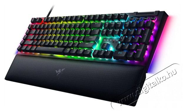 Razer BlackWidow V4 US fekete (green switch) gamer billentyűzet Iroda &eacute;s sz&aacute;m&iacute;t&aacute;stechnika - Billentyűzet / billentyűzet szett - Vezet&eacute;kes - 500106