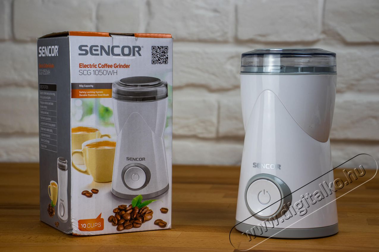 Sencor SCG 1050WH Elektromos k&aacute;v&eacute;dar&aacute;l&oacute; - feh&eacute;r Konyhai term&eacute;kek - K&aacute;v&eacute;főző / k&aacute;v&eacute;&ouml;rlő / kieg&eacute;sz&iacute;tő - K&aacute;v&eacute;dar&aacute;l&oacute; / őrlő - 274771