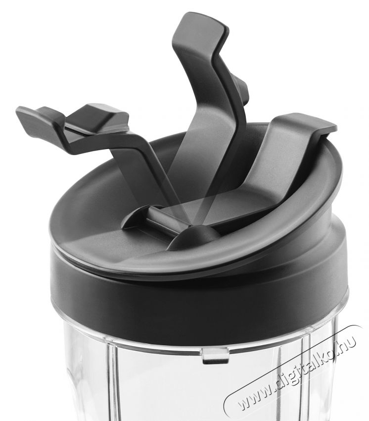 Sencor SNB 6601RD Nutridrink turmixg&eacute;p Konyhai term&eacute;kek - Konyhai kisg&eacute;p (elők&eacute;sz&iacute;t&eacute;s / feldolgoz&aacute;s) - Turmixg&eacute;p - 315515