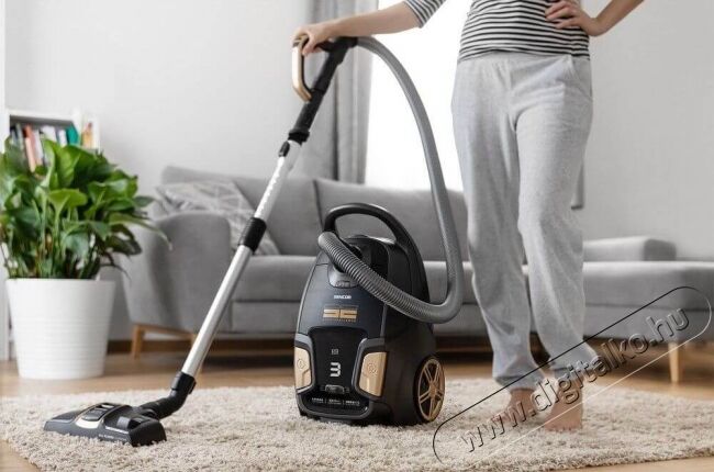 Sencor SVC 9300BK EcoPower porzs&aacute;kos porsz&iacute;v&oacute; H&aacute;ztart&aacute;s / Otthon / K&uuml;lt&eacute;r - Porsz&iacute;v&oacute; / takar&iacute;t&oacute;g&eacute;p - Porzs&aacute;kos porsz&iacute;v&oacute; - 349370