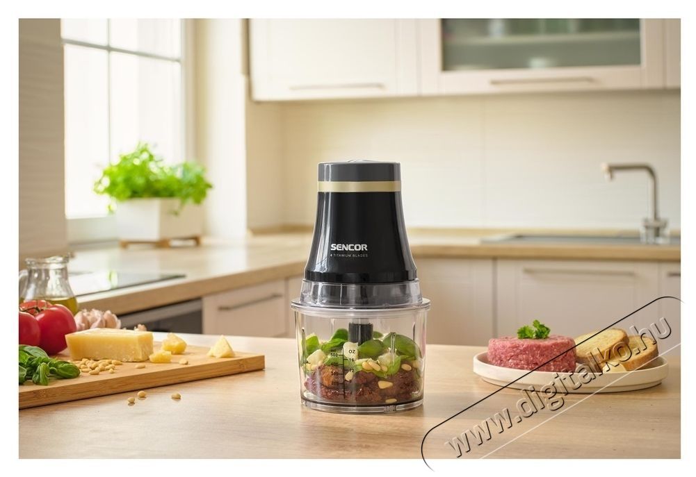 Sencor SCB 4000BK 1L fekete apr&iacute;t&oacute; Konyhai term&eacute;kek - Konyhai kisg&eacute;p (elők&eacute;sz&iacute;t&eacute;s / feldolgoz&aacute;s) - Apr&iacute;t&oacute; / dar&aacute;l&oacute; - 539005