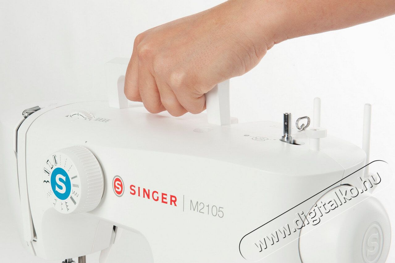 Singer M2105 varr&oacute;g&eacute;p - feh&eacute;r H&aacute;ztart&aacute;s / Otthon / K&uuml;lt&eacute;r - Varr&oacute;g&eacute;p - 366871