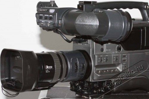 SONY DSR-250P-kamera F&eacute;nyk&eacute;pezőg&eacute;p / kamera - MiniDV / DVCAM kamera - 309