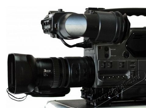 SONY DSR-250P-kamera F&eacute;nyk&eacute;pezőg&eacute;p / kamera - MiniDV / DVCAM kamera - 309